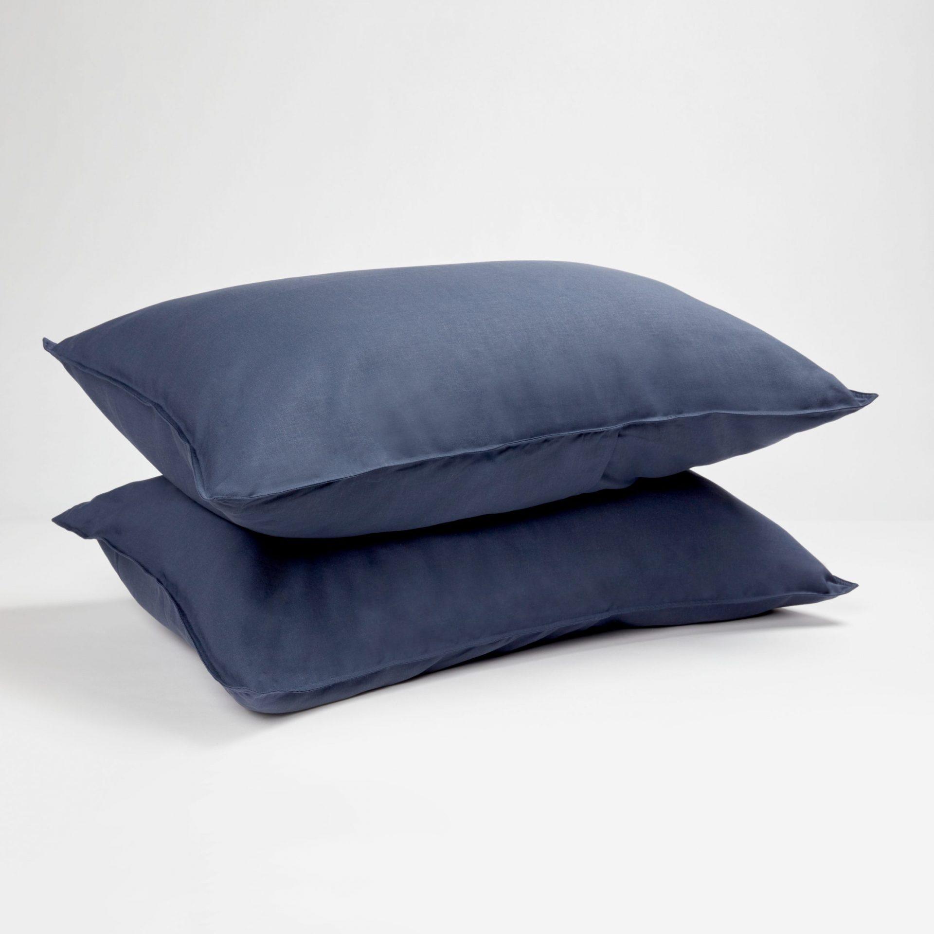 Panda London Bamboo Linen Pillowcases In Midnight Navy